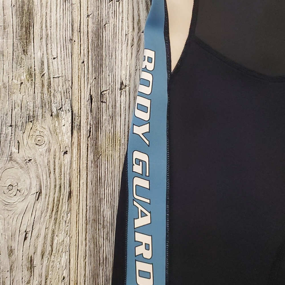 Body Guard wetsuit - Picture 2 of 7